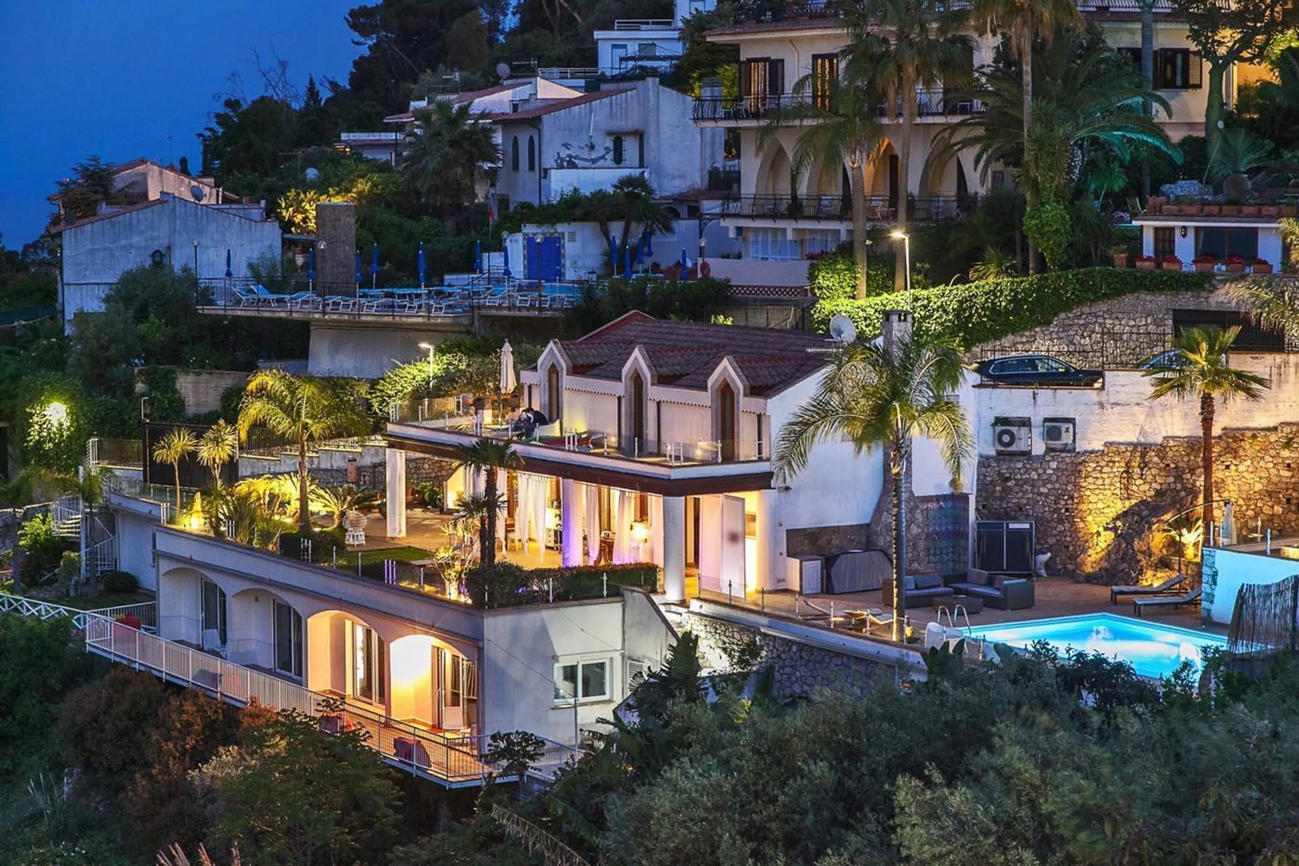 Main Villa Image