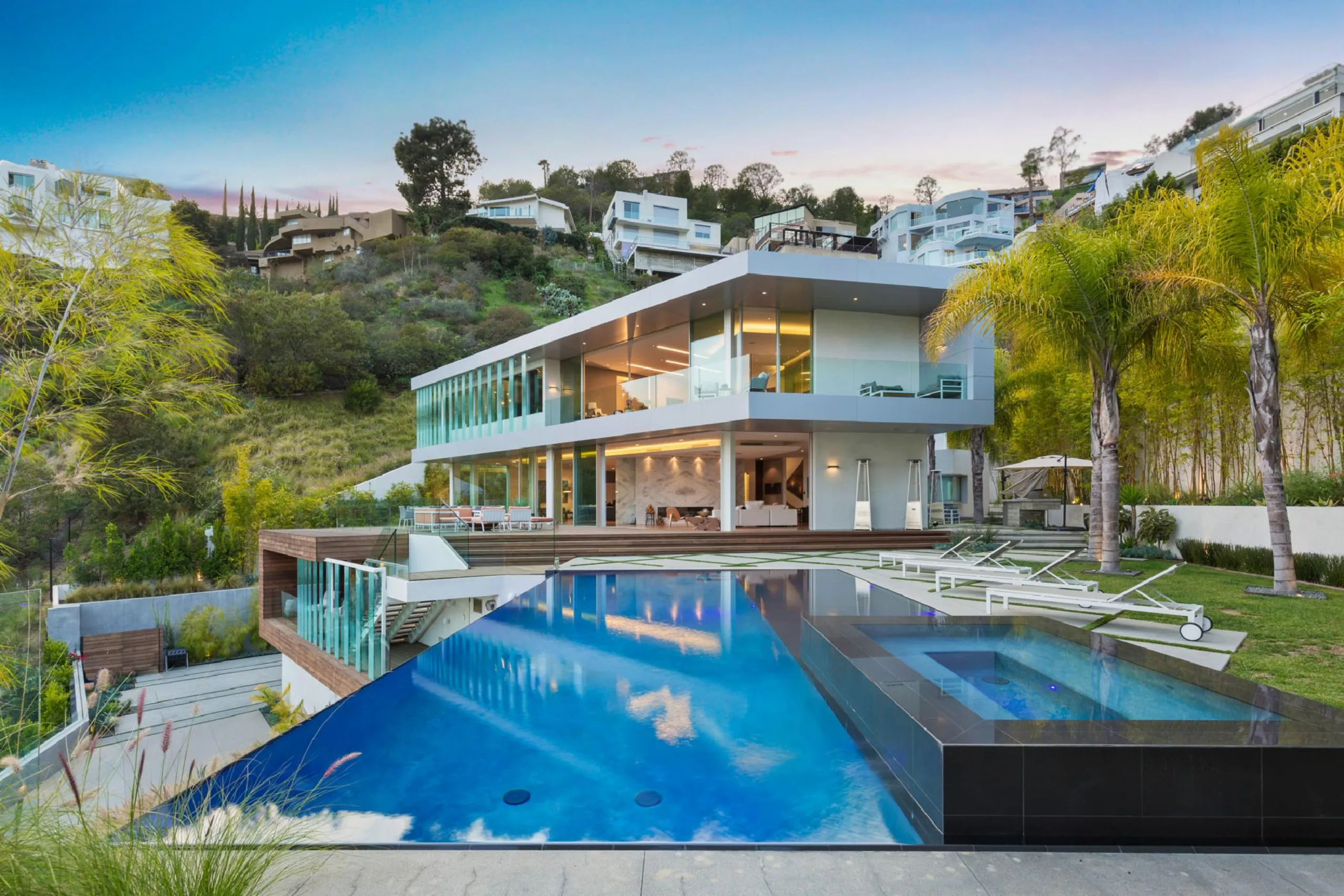 Main Villa Image